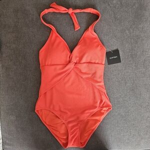 Ellen Tracy Women's Red Twist Front Halter Neck One Piece Swimsuit Size 10